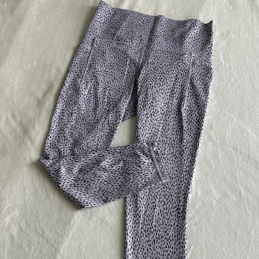 Athleta Gray Patterned Leggings